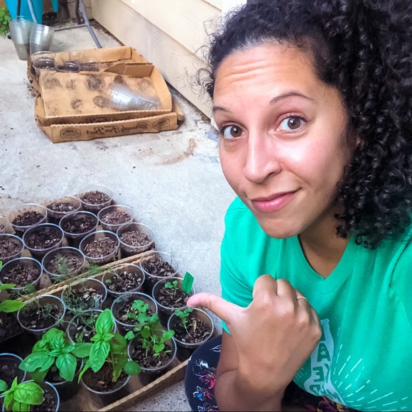 ON MATERNITY LEAVE - Picture 7 of 7